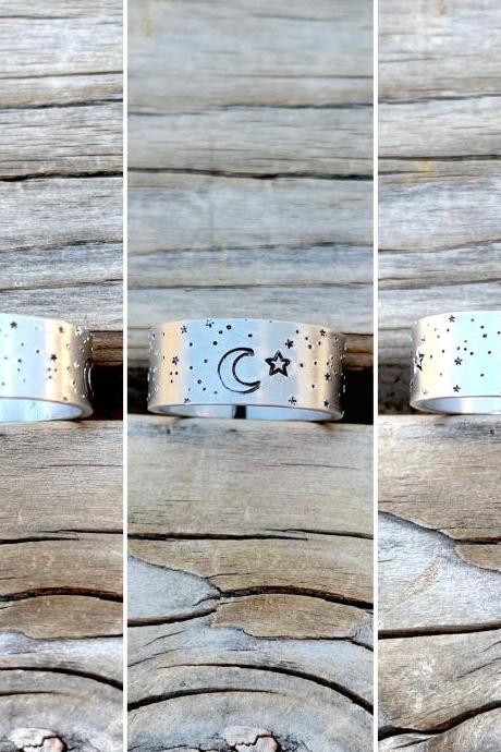 Crescent Moon Ring, Witchy Halloween, Moon And Star Ring, Star Ring, Gothic Jewelry, Celestial Jewelry, Spooky Jewelry, Hand Stamped Ring