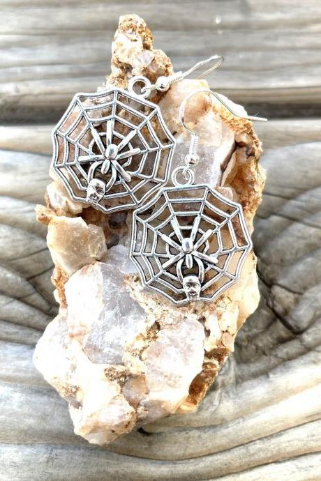 Hypoallergenic Halloween Earrings, Spider Web Accessories, Witchy Jewelry, Spider Web Earrings, Sterling Silver, Trick Or Treat,